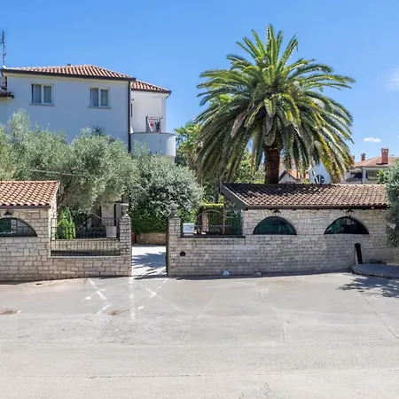 Guest house Marijana Naftaplin Porec